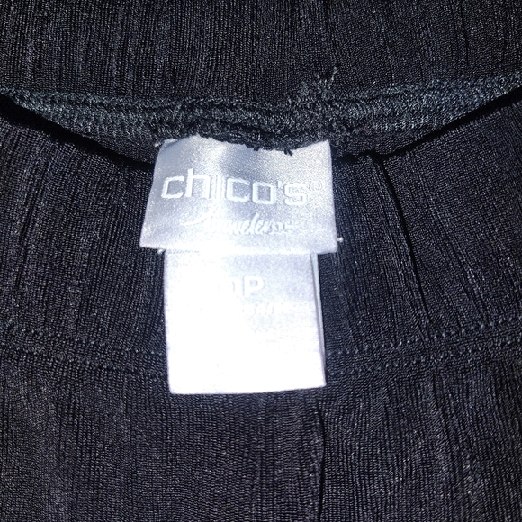 Chicos Black Pullon Travelers Pants. - Picture 2 of 3